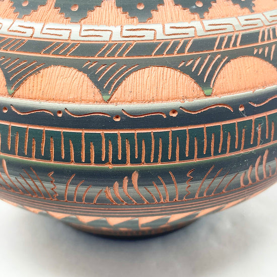 Navajo Pot, Signed Hilda Whitegoat