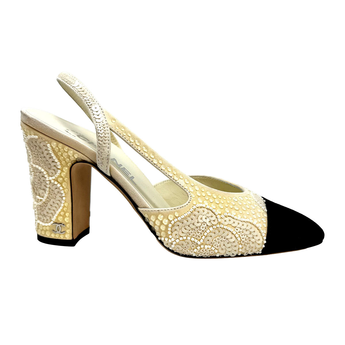 Chanel Pumps