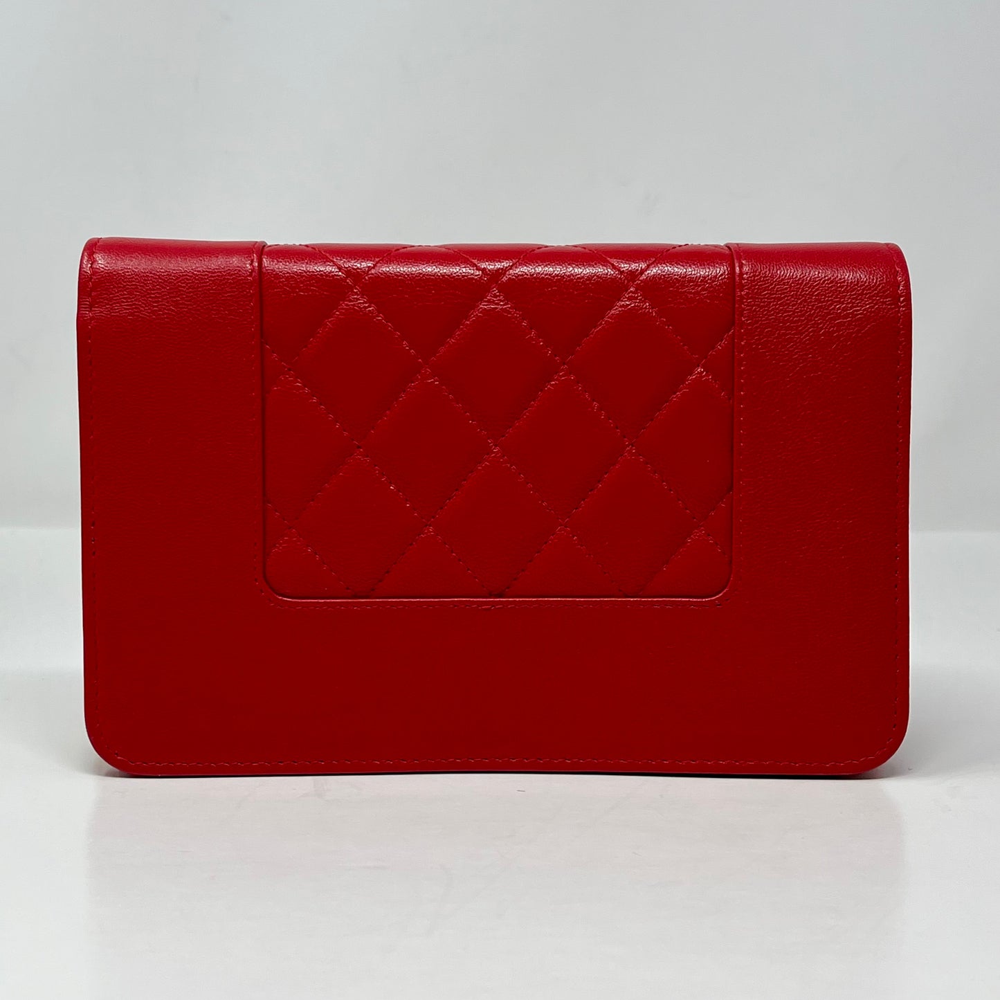 Chanel Wallet on Chain