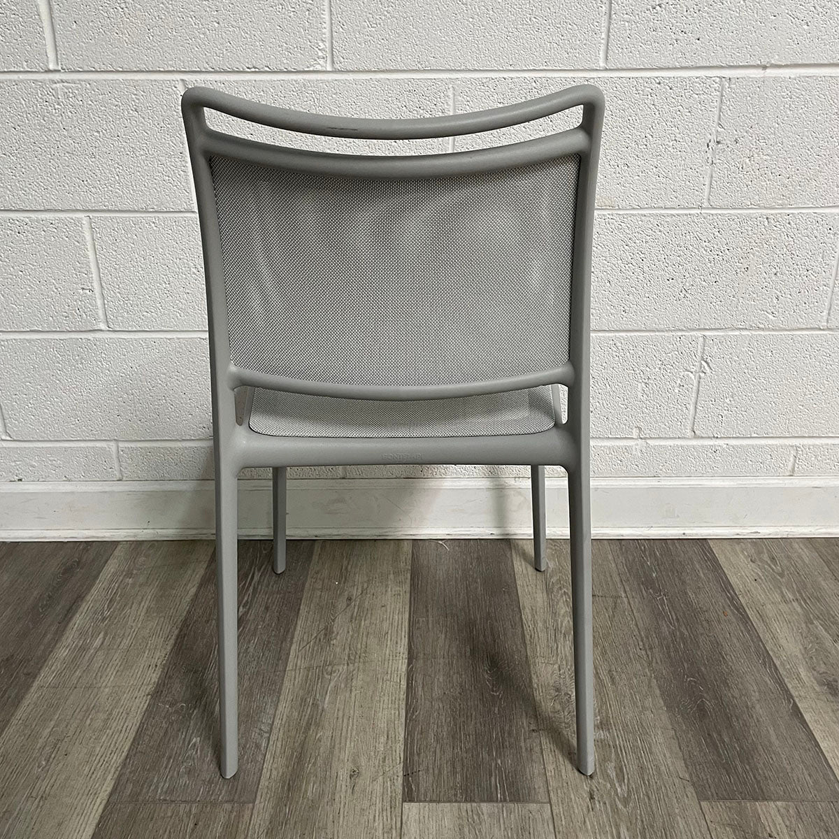 Set of 4 Stackable Dining Chairs