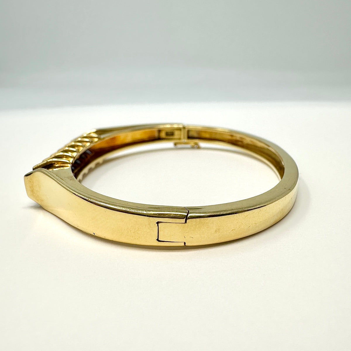 Montreaux 18K Gold Bracelet with Sapphire