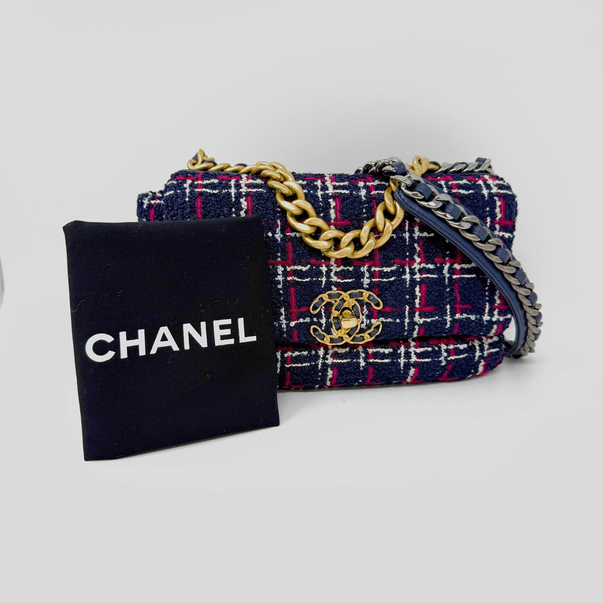Chanel Tweed Medium 19 Shoulder Bag