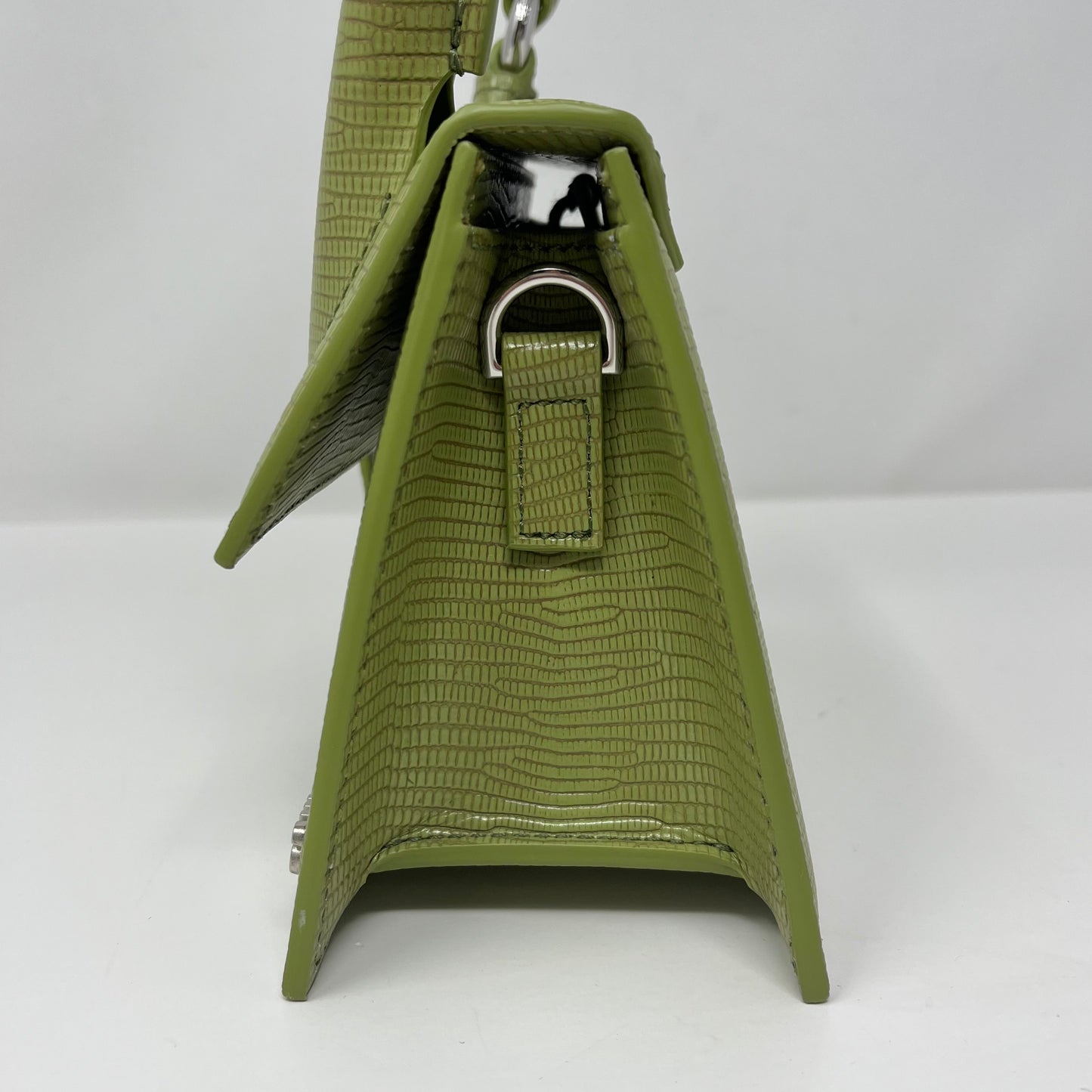 New Jacquemus Chiquito M Crossbody with Detachable Shoulder Strap (includes Dust
