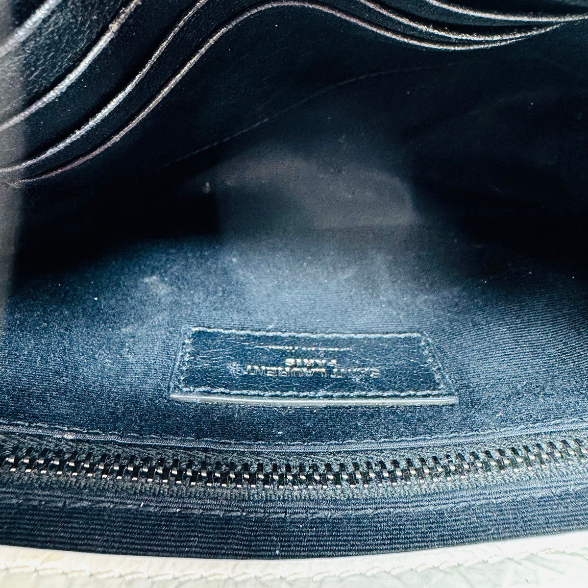 Saint Laurent Shoulder Bag