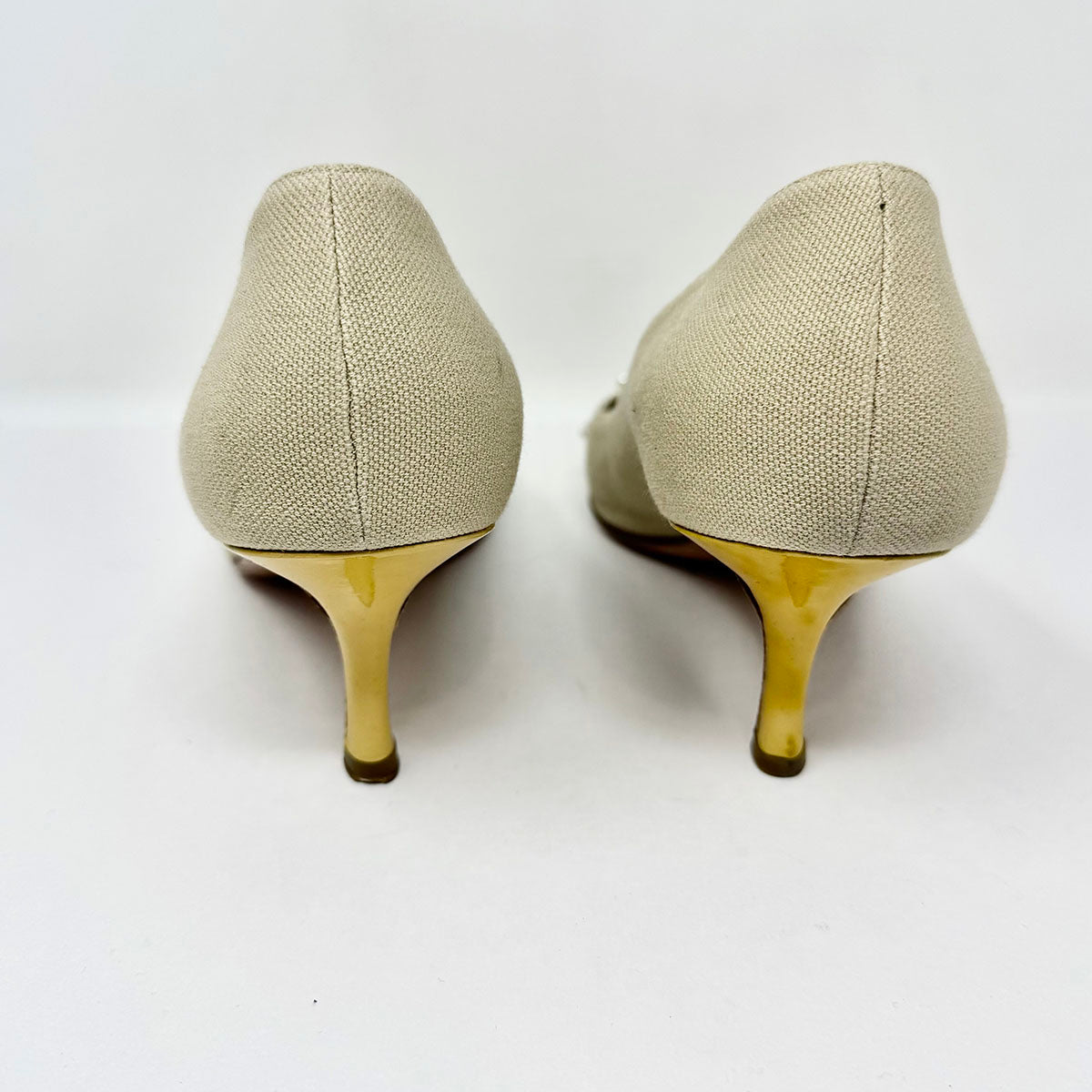 Chanel Pumps