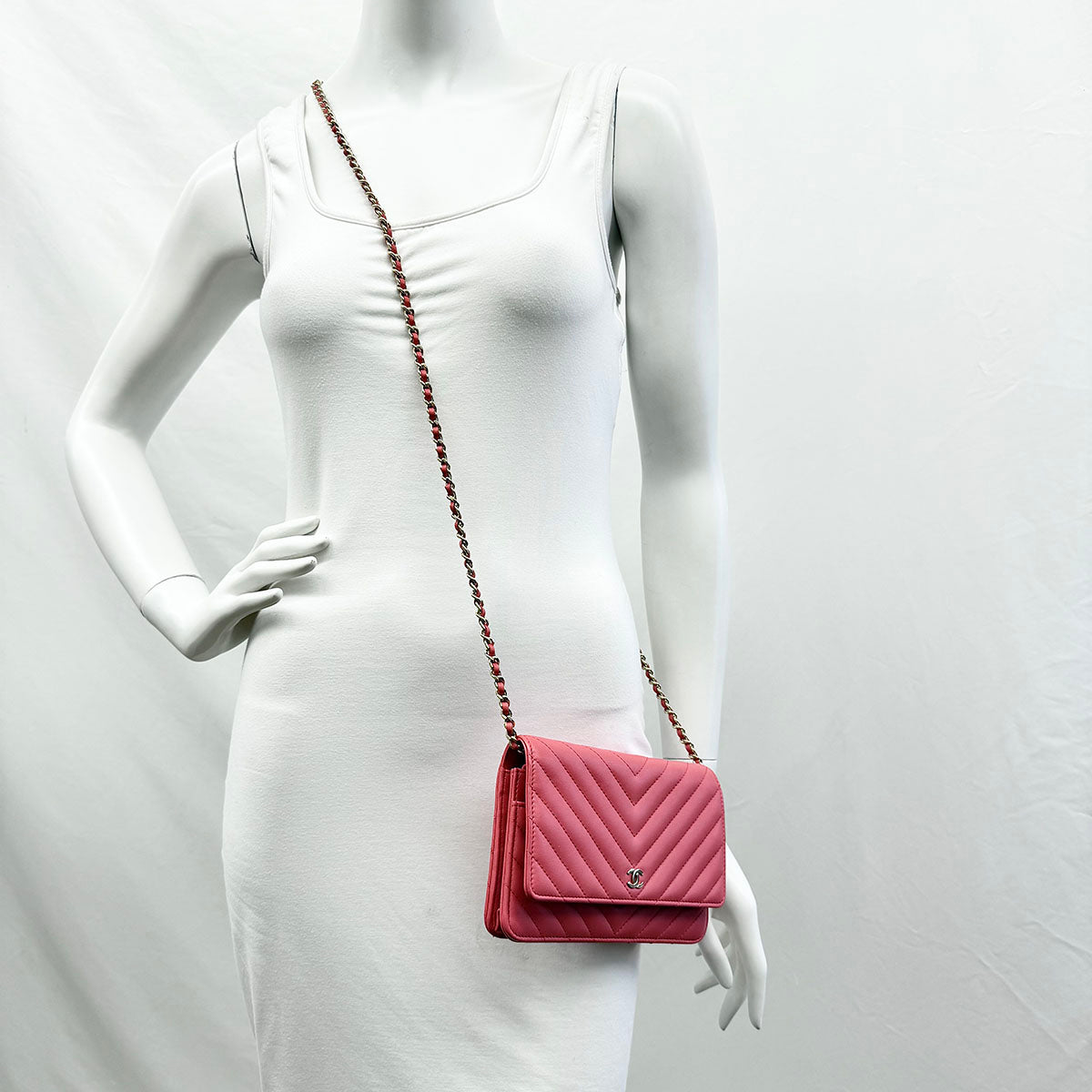 Chanel Wallet on the Chain