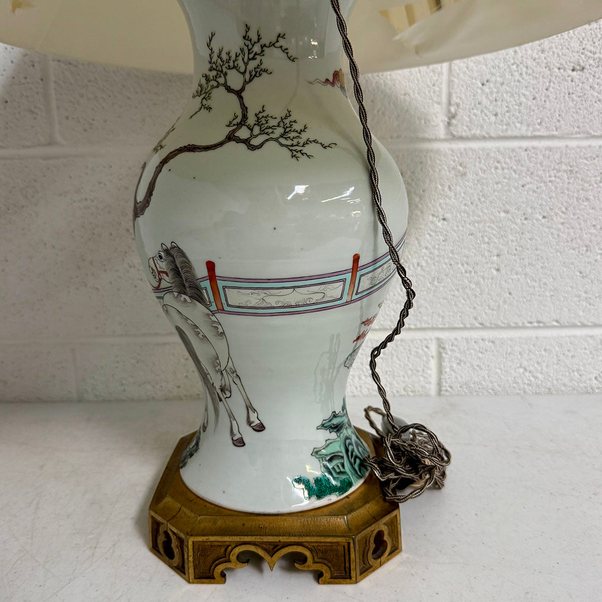 Vintage Asian Vase Table Lamp with Shade
