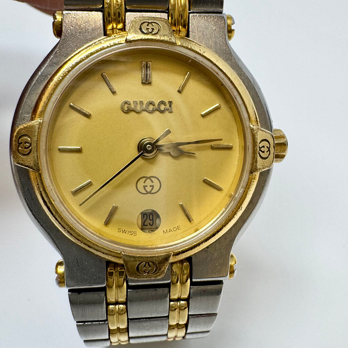 Gucci 9000 Series Watch