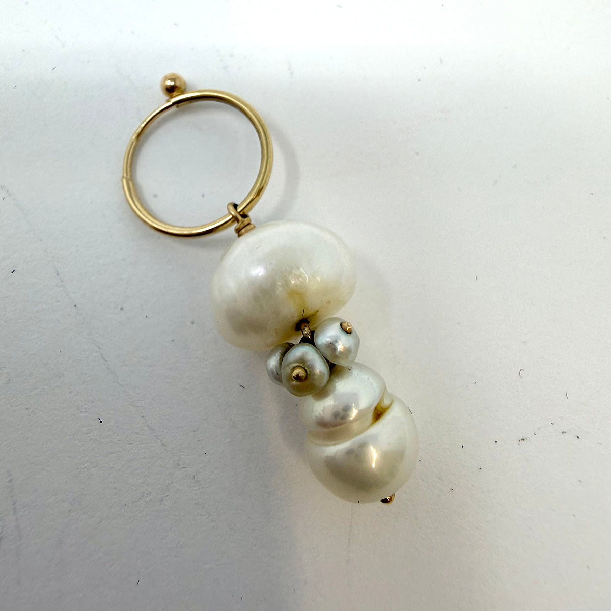 18K Gold Earrings with Pearl