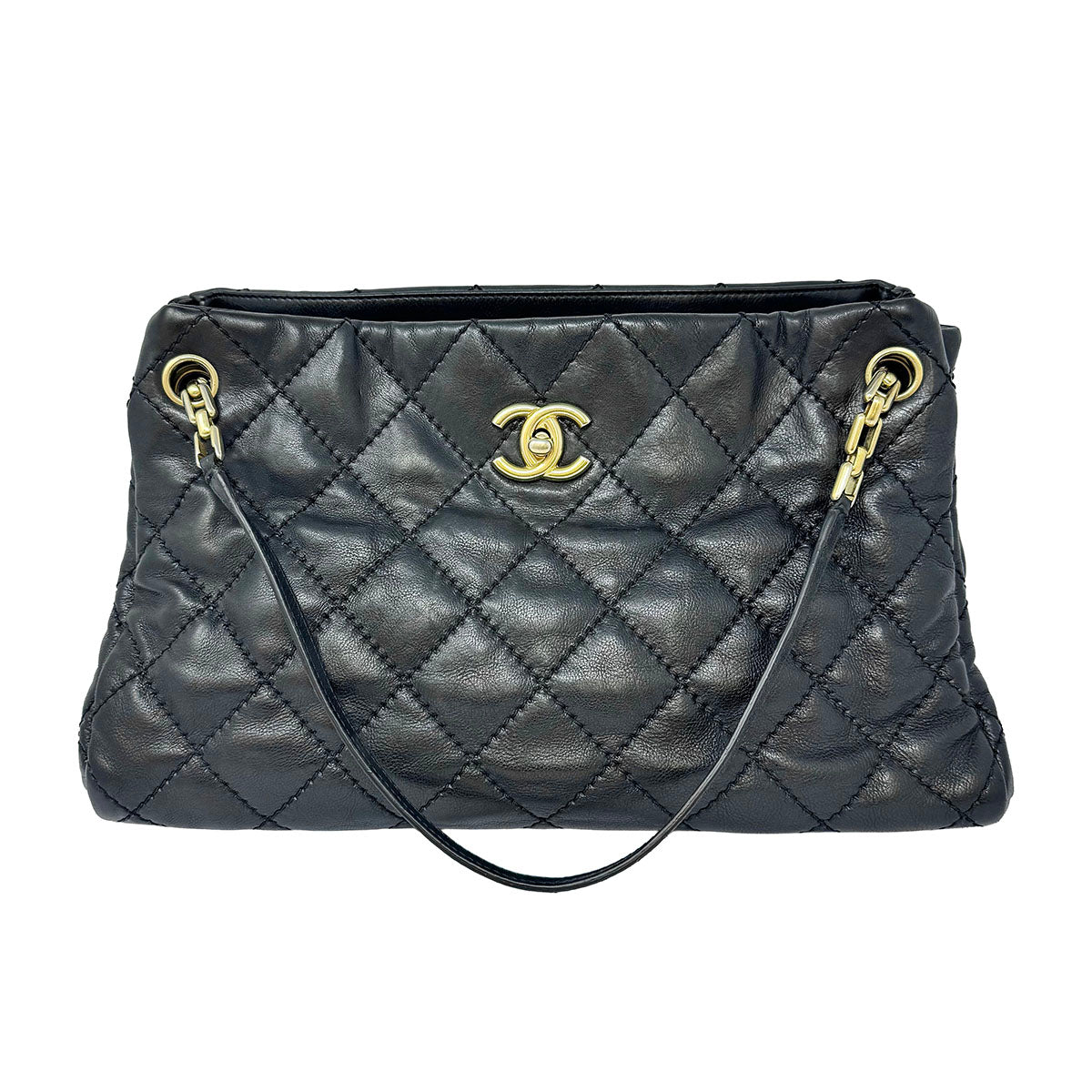 Chanel Retro Chain Tote