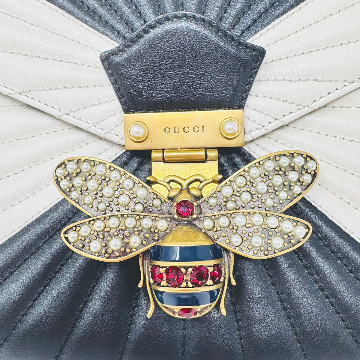 Gucci Handle Bag