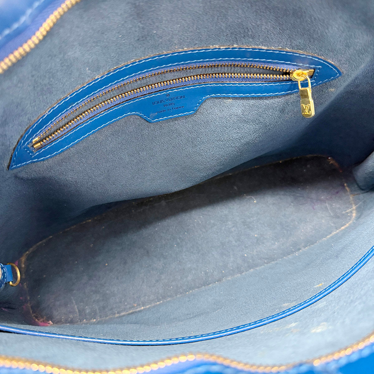 Louis Vuitton Shoulder Bag