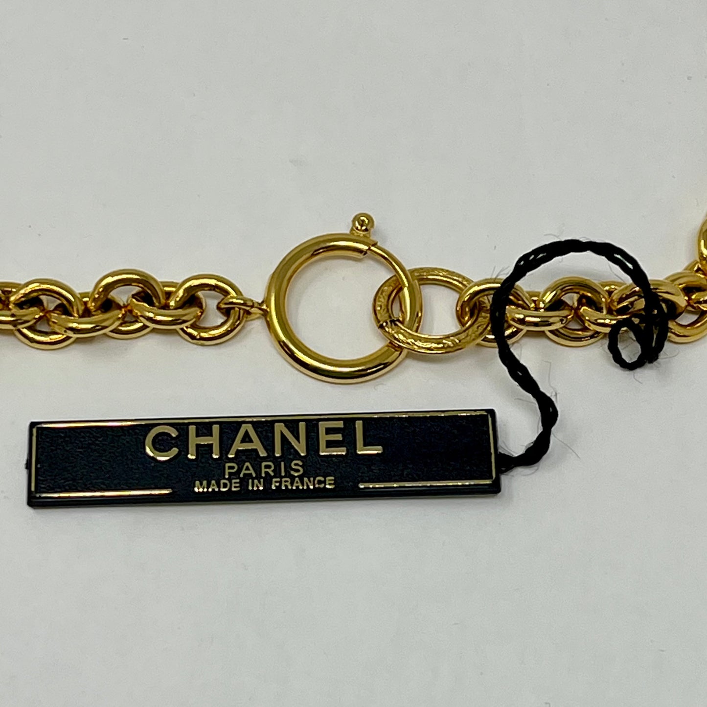 Chanel 1994 Gold-tone  Chain Link Pendant Necklace