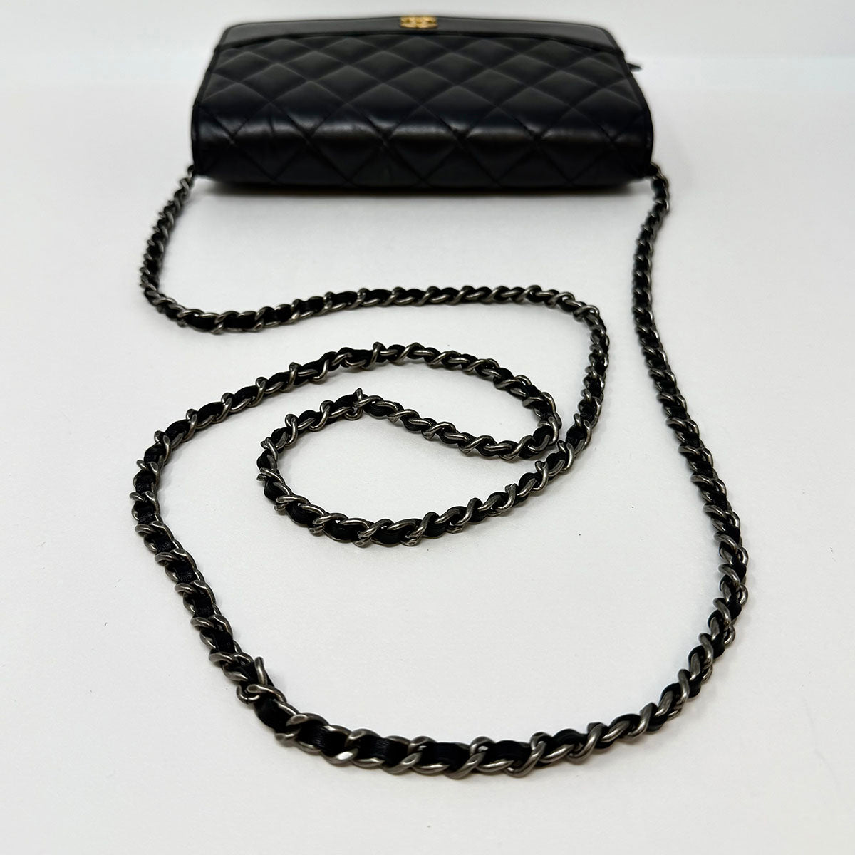 Chanel Wallet on Chain