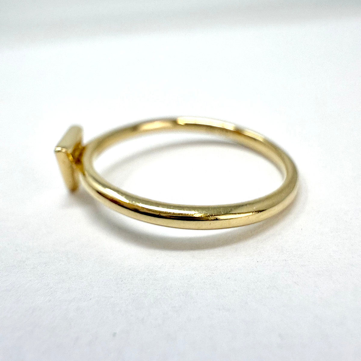 14K Gold Ring with Triangular Shaped Pave Diamond Embellished Center Piece