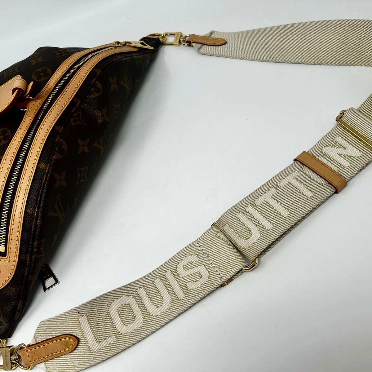 Louis Vuitton Crossbody