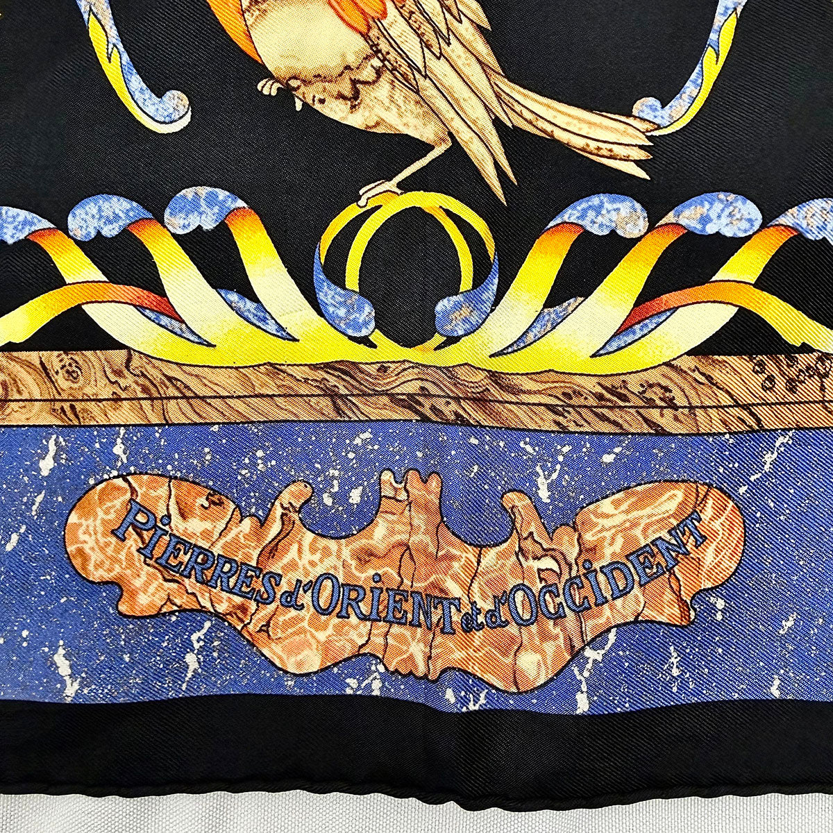 Hermes "Pierres d"Orient et d'Occident" Scarf