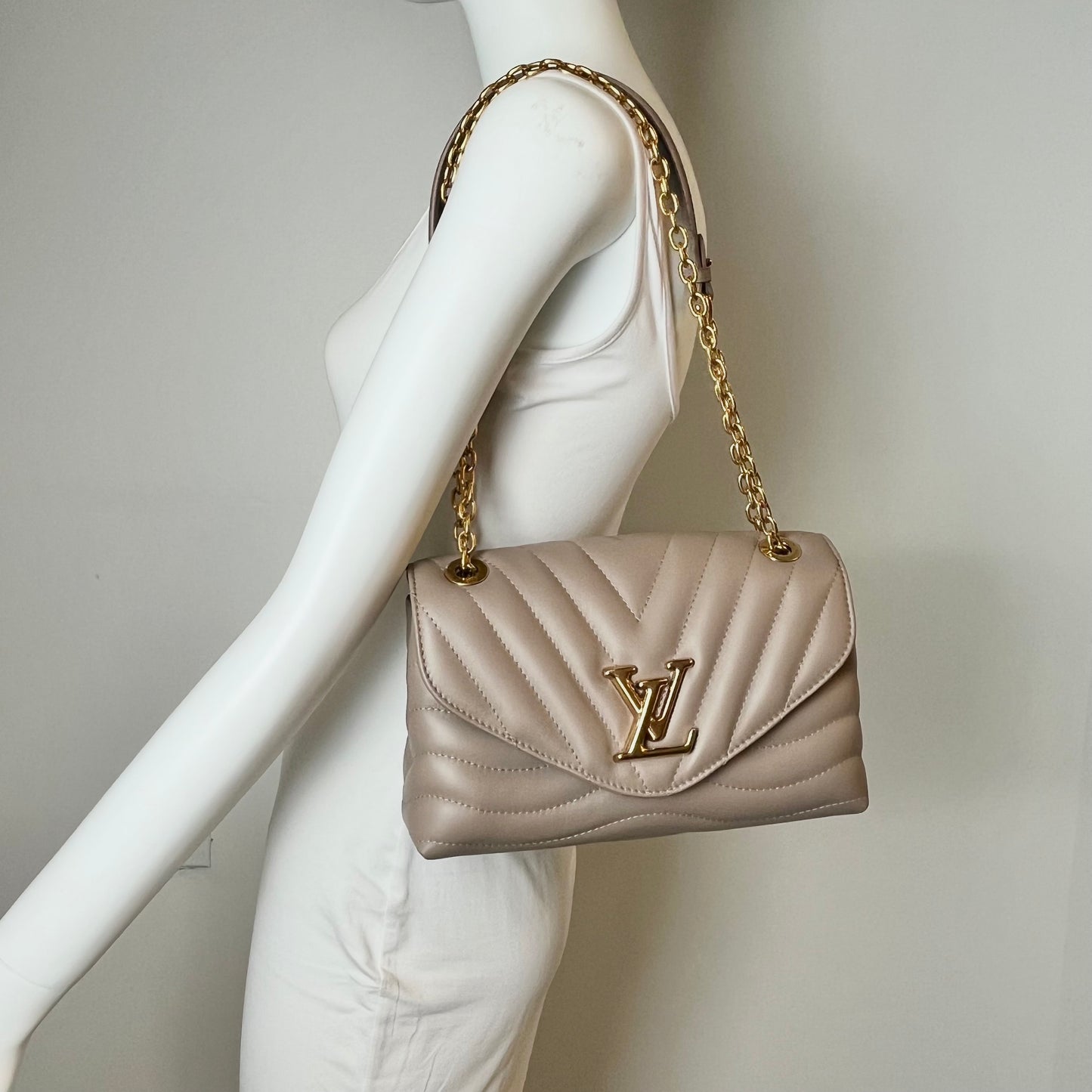Louis Vuitton Shoulder Bag