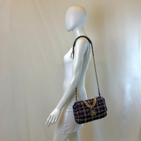 Chanel Tweed Medium 19 Shoulder Bag