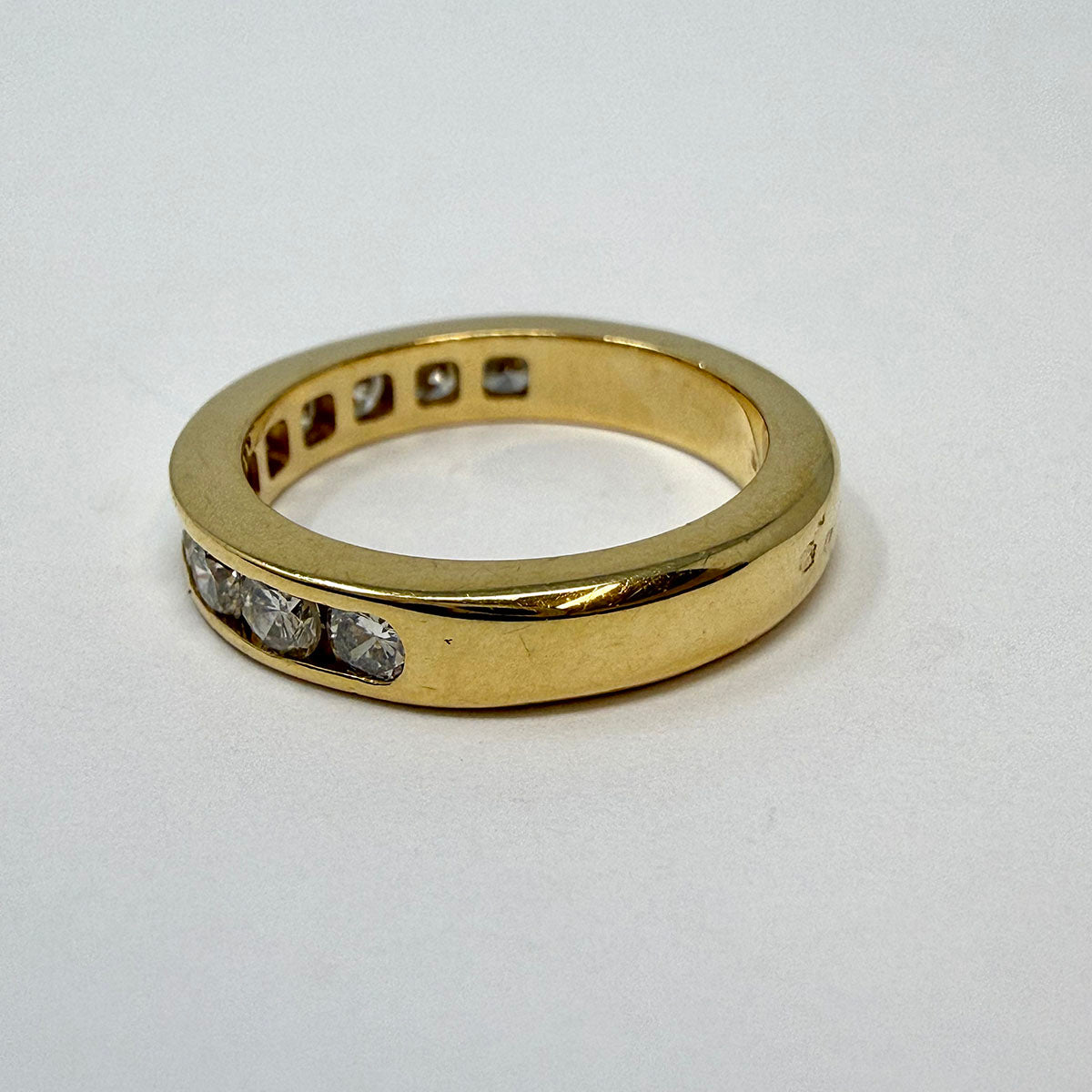 18K Gold Ring with 10 Full Cut  Diamonds