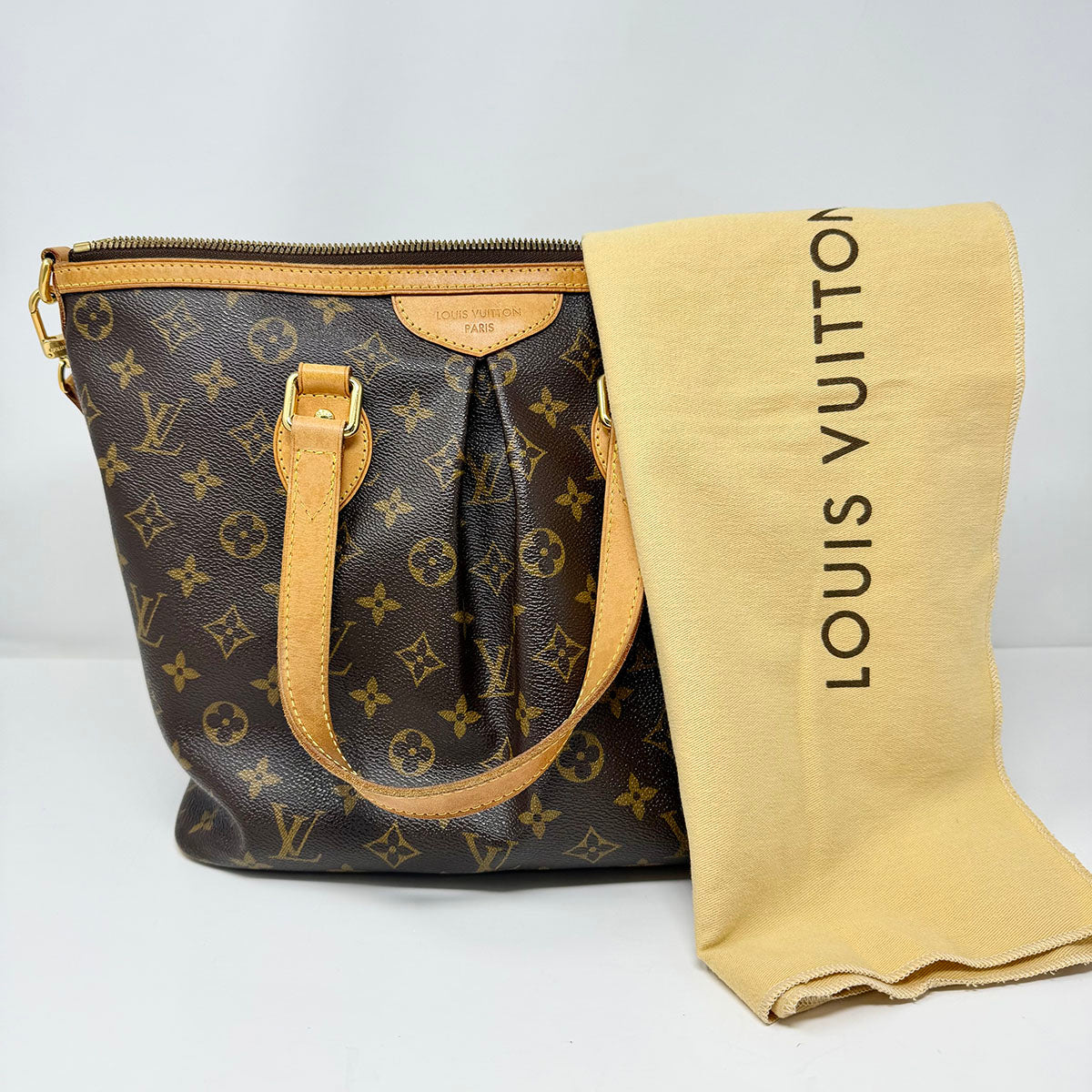 Louis Vuitton Handle Bag