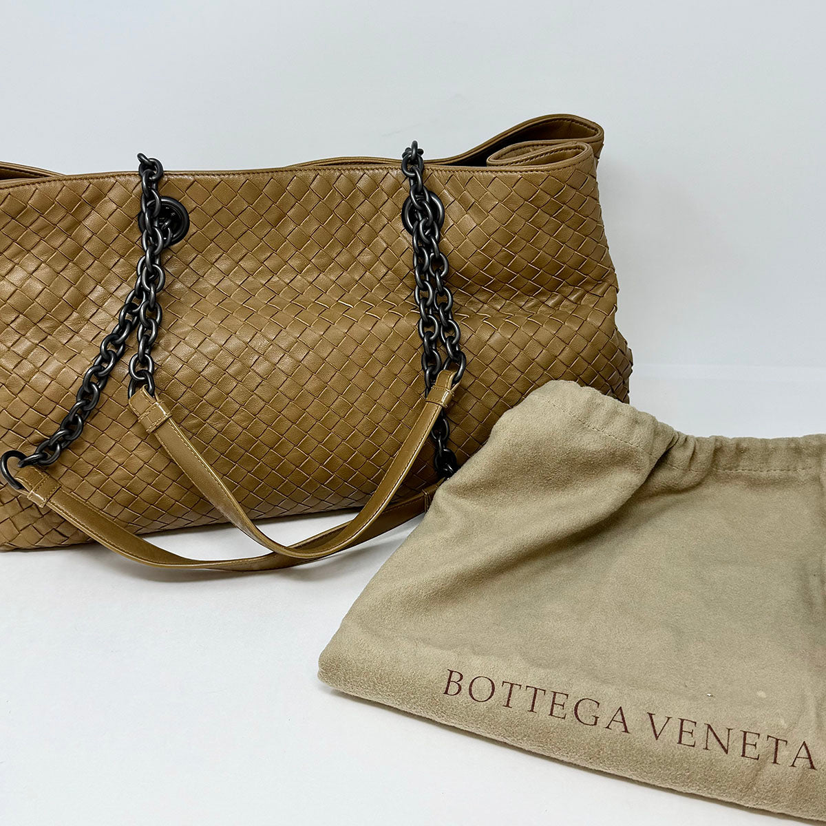 Bottega Veneta Intrecciato Large  Tote