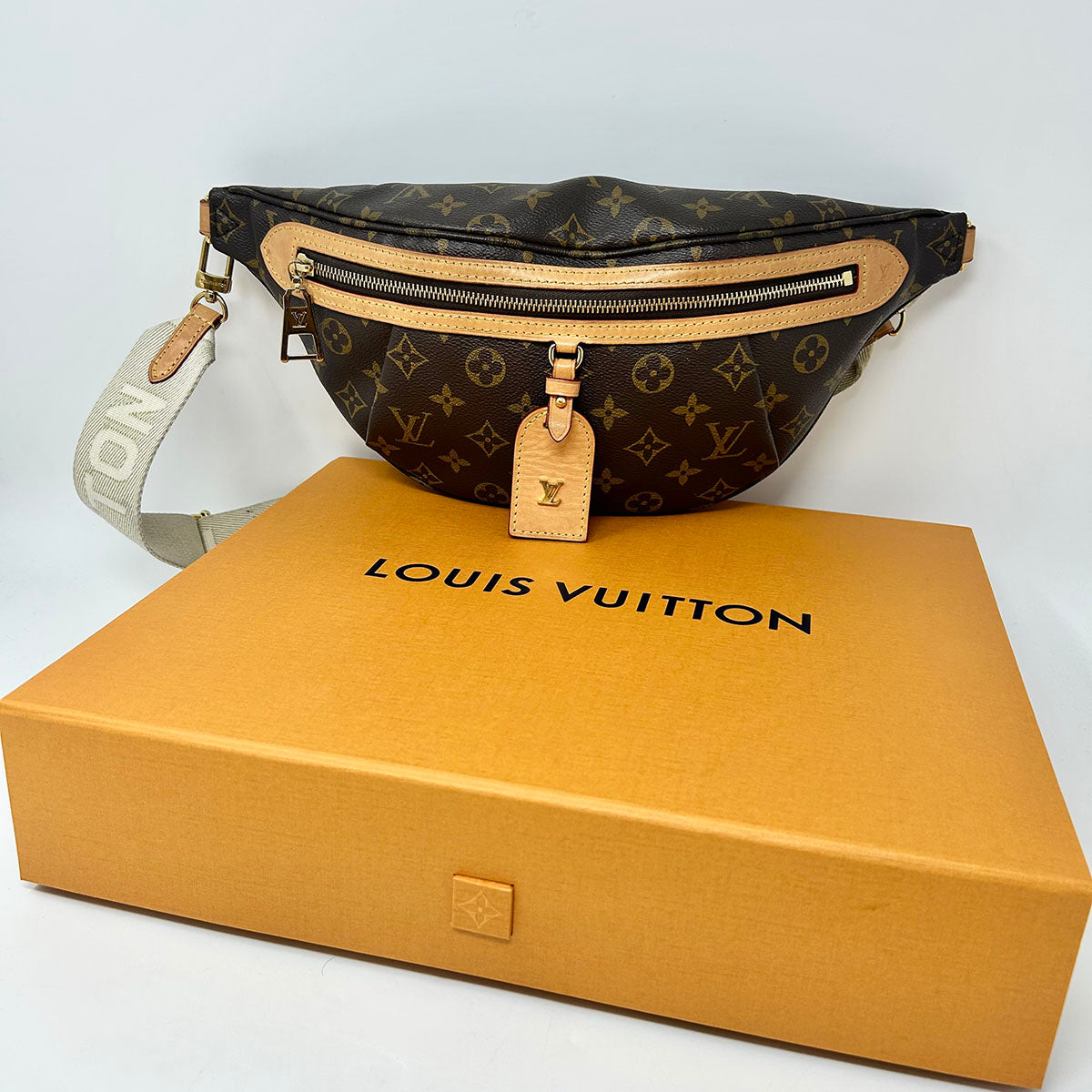Louis Vuitton Crossbody
