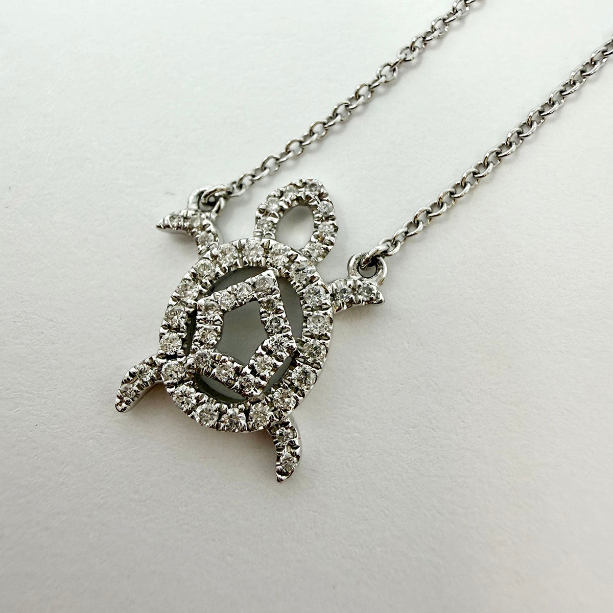 18K White Gold Necklace with Diamond Embellished Turtle Pendant