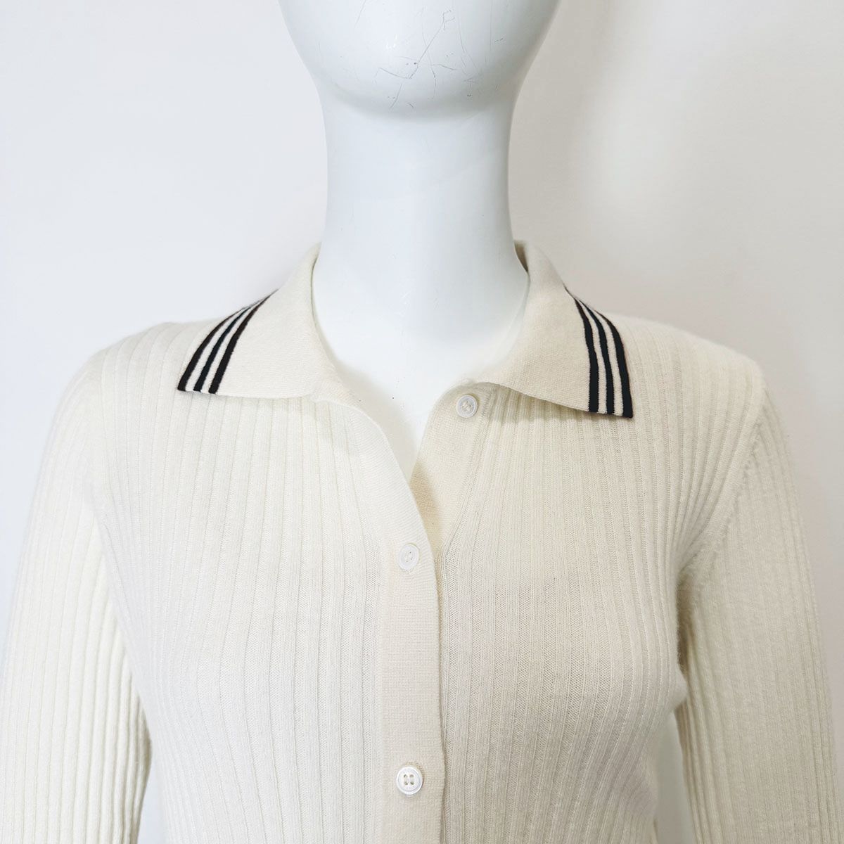 arch4 Cardigan