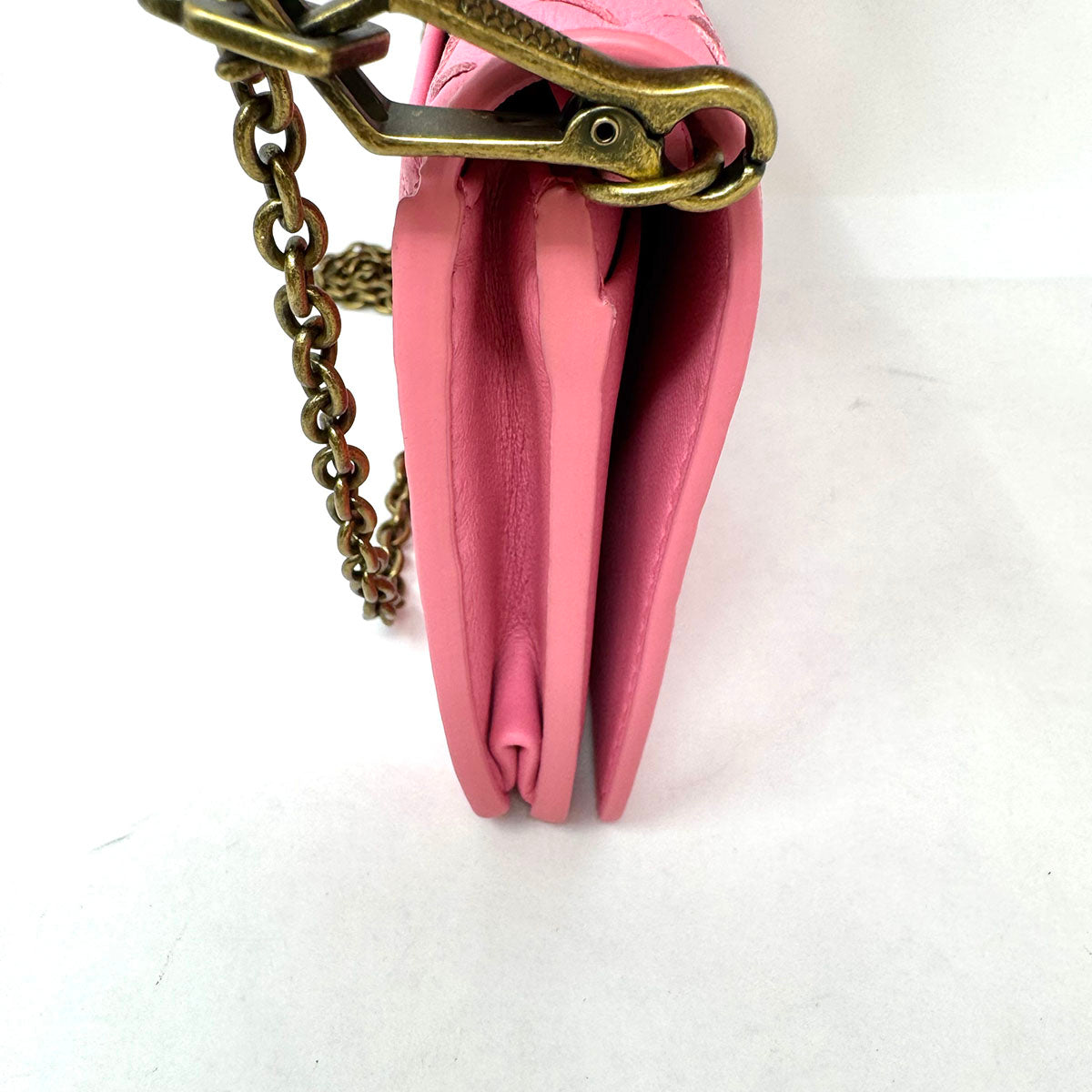 Bottega Veneta Intrecciato Wallet on the Chain