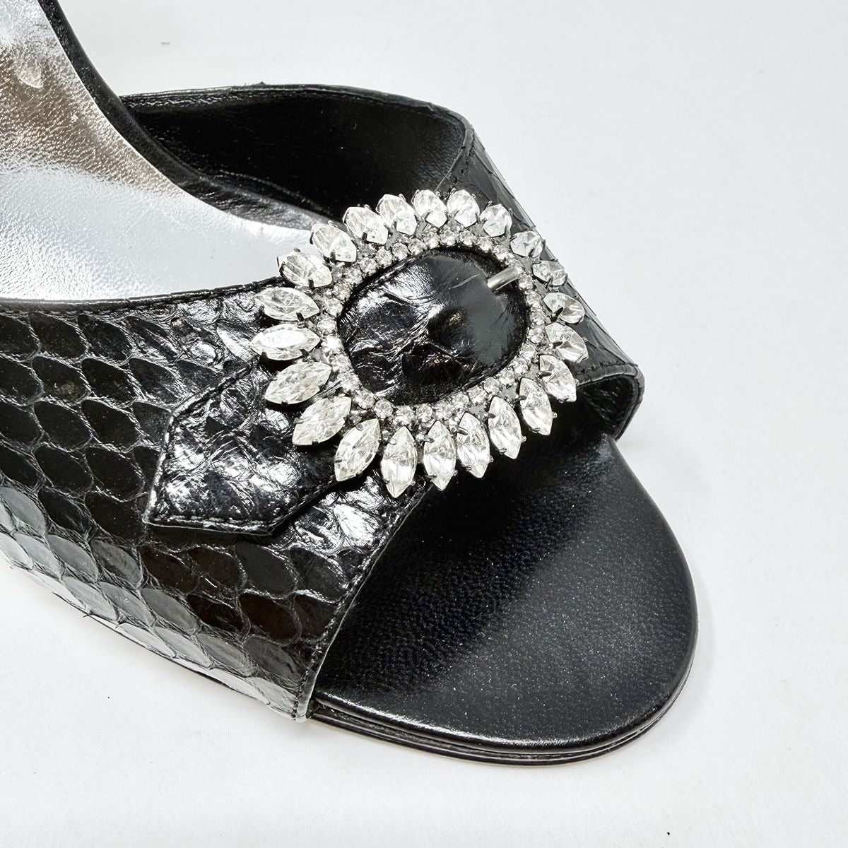 Manolo Blahnik Pumps