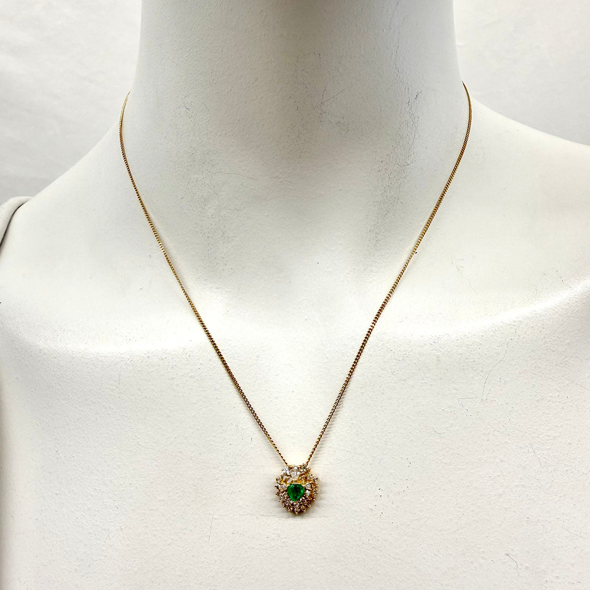 18K Yellow Gold  Necklace with Emerald and Diamond Pendant