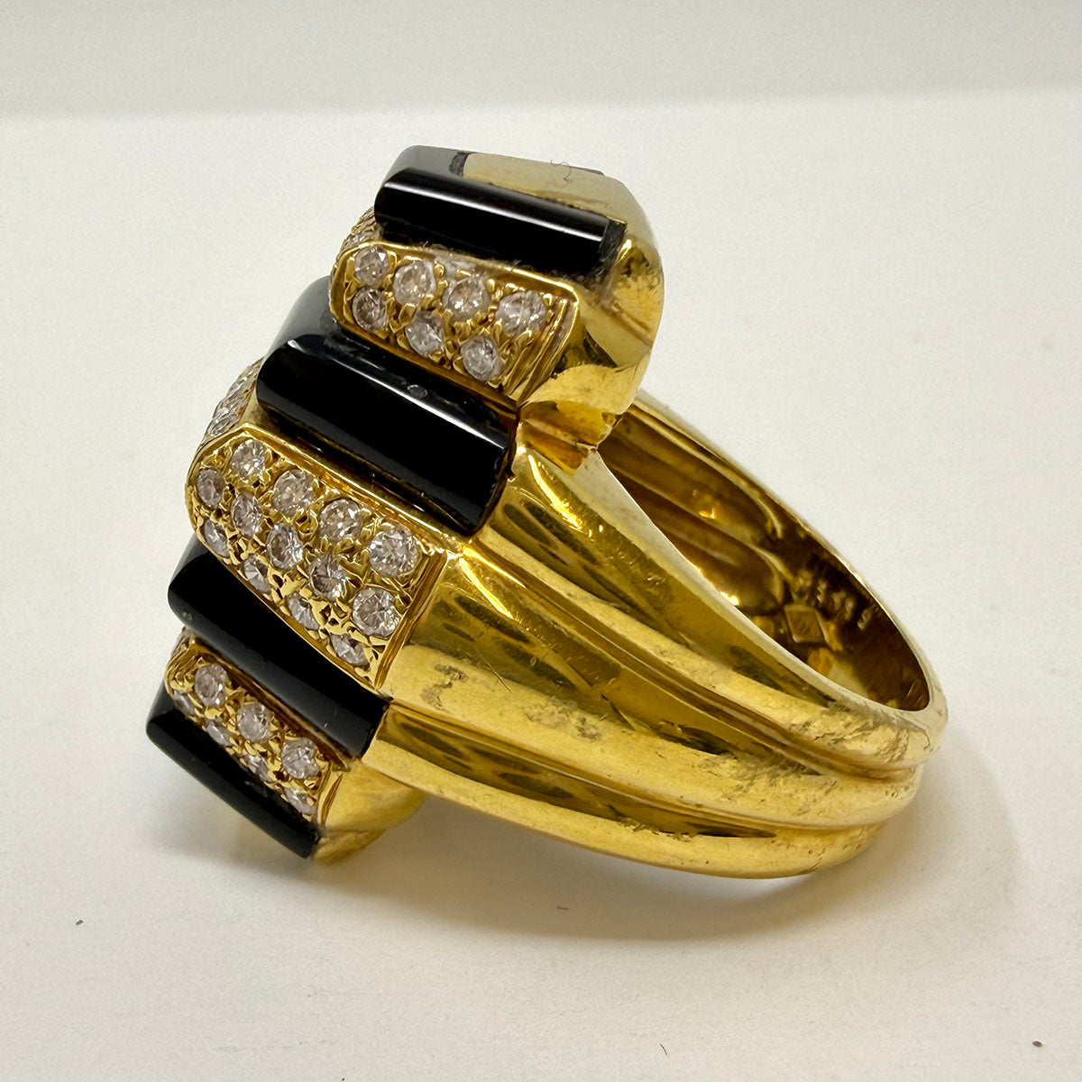 18K Gold Ring with Black Onyx and Diamonds