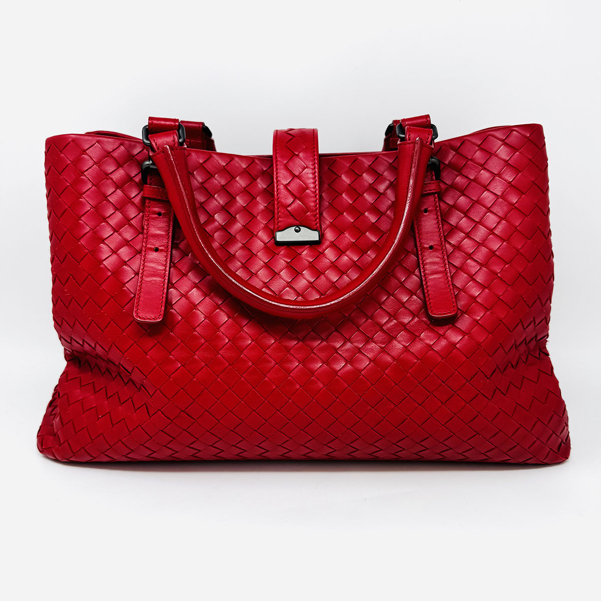 Bottega Veneta Roma Handle Bag