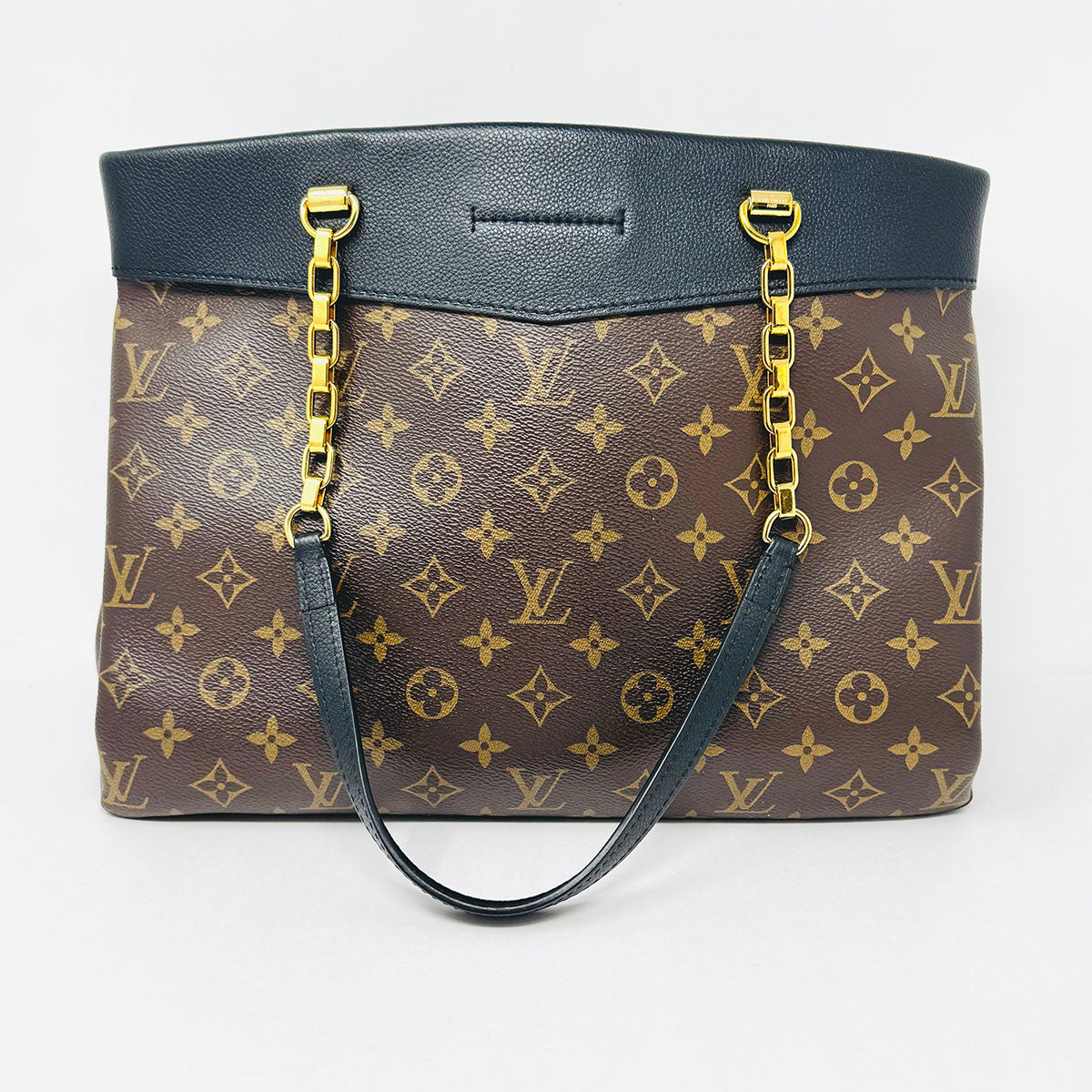 Louis Vuitton Tote