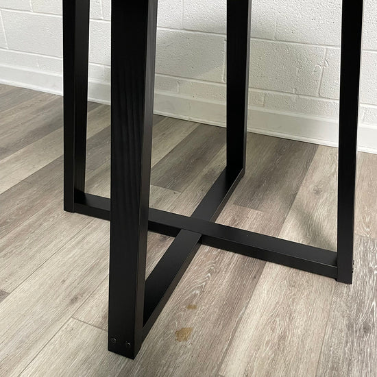 Pine Round Solid Wood Dining Table