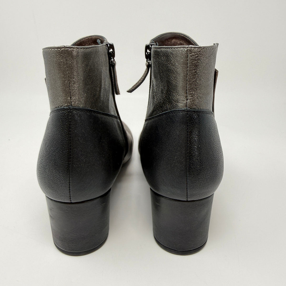 Pas de Rouge Boots