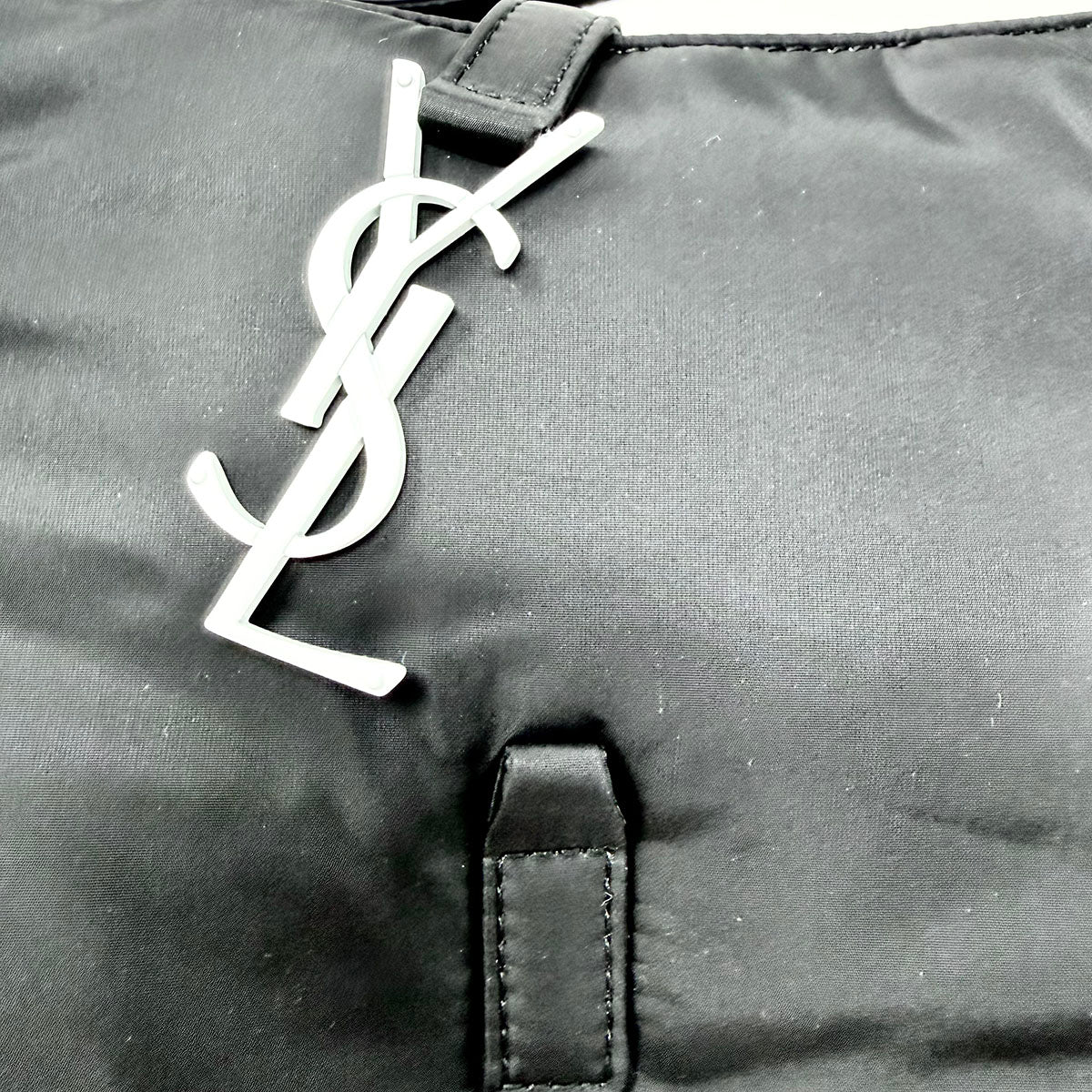 Saint Laurent Shoulder Bag