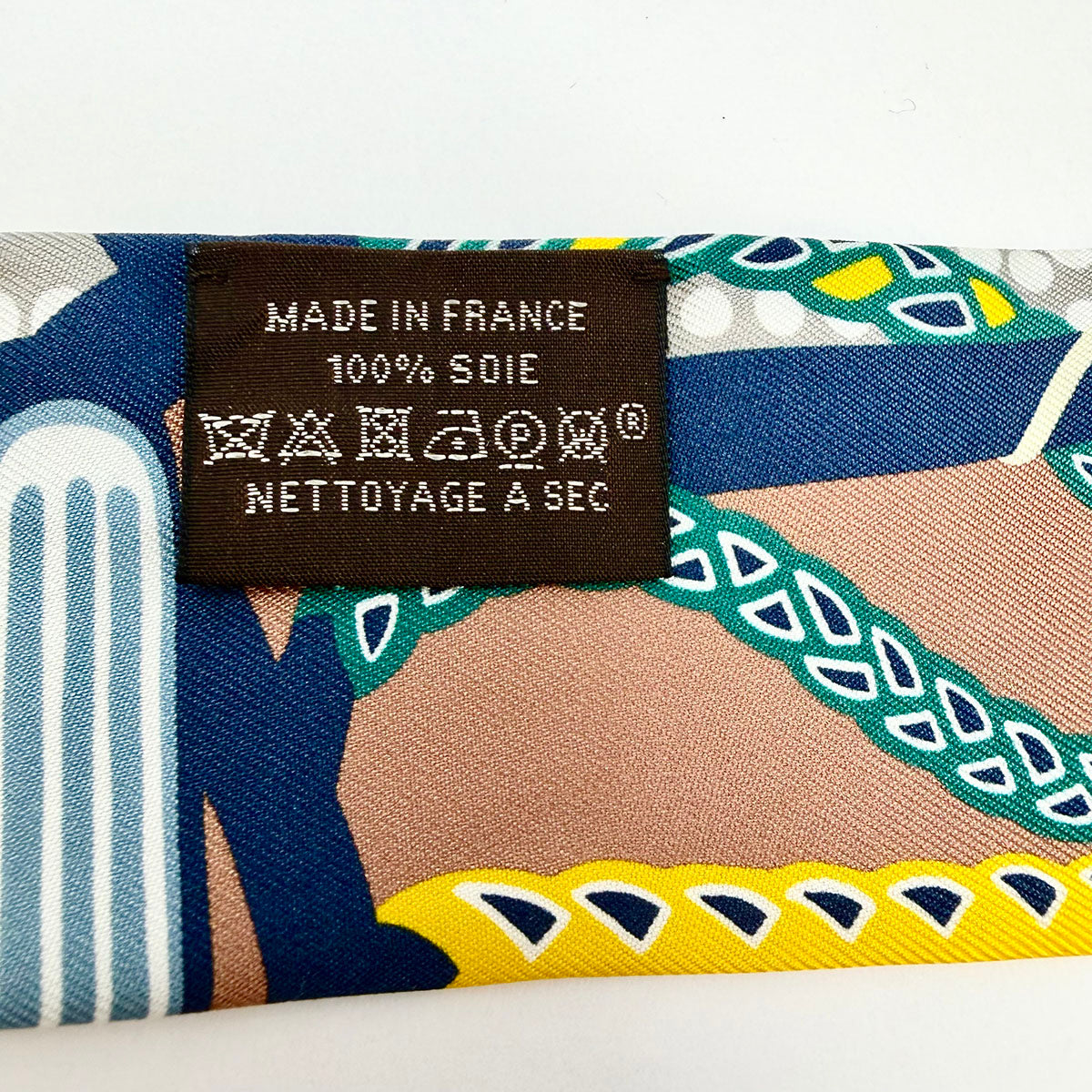 Hermes Twilly Scarf