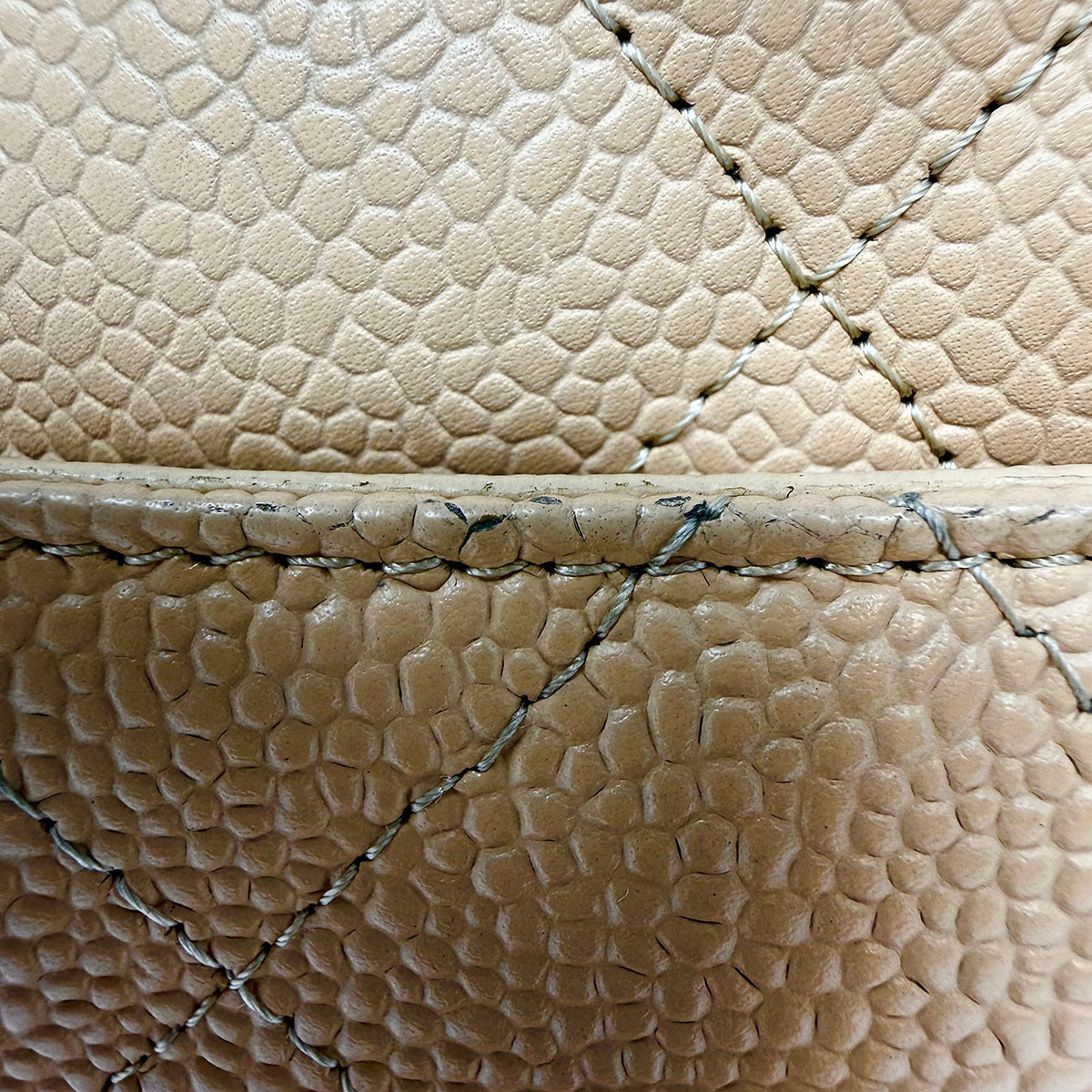 Chanel Jumbo Double Flap Shoulder Bag