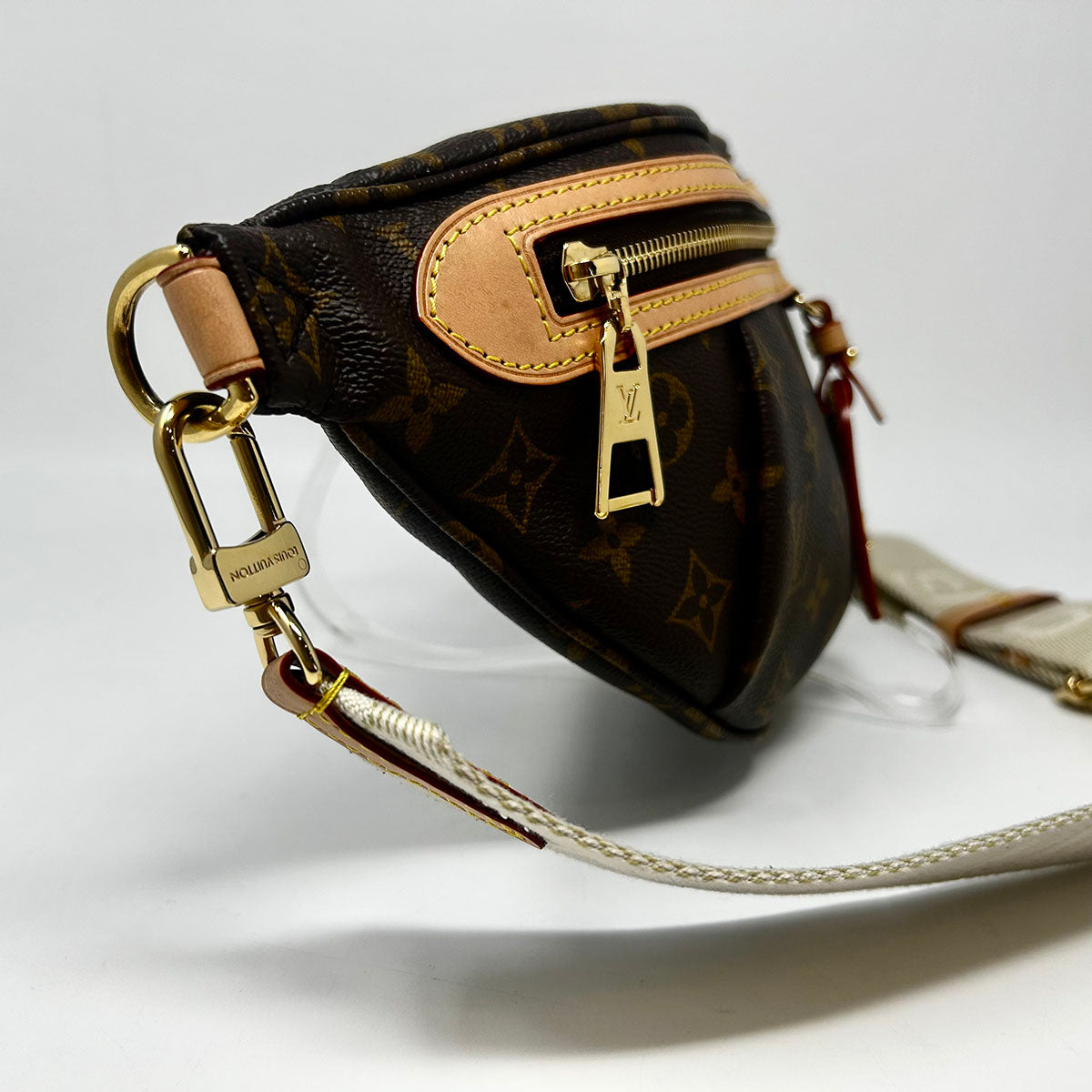 Louis Vuitton Crossbody