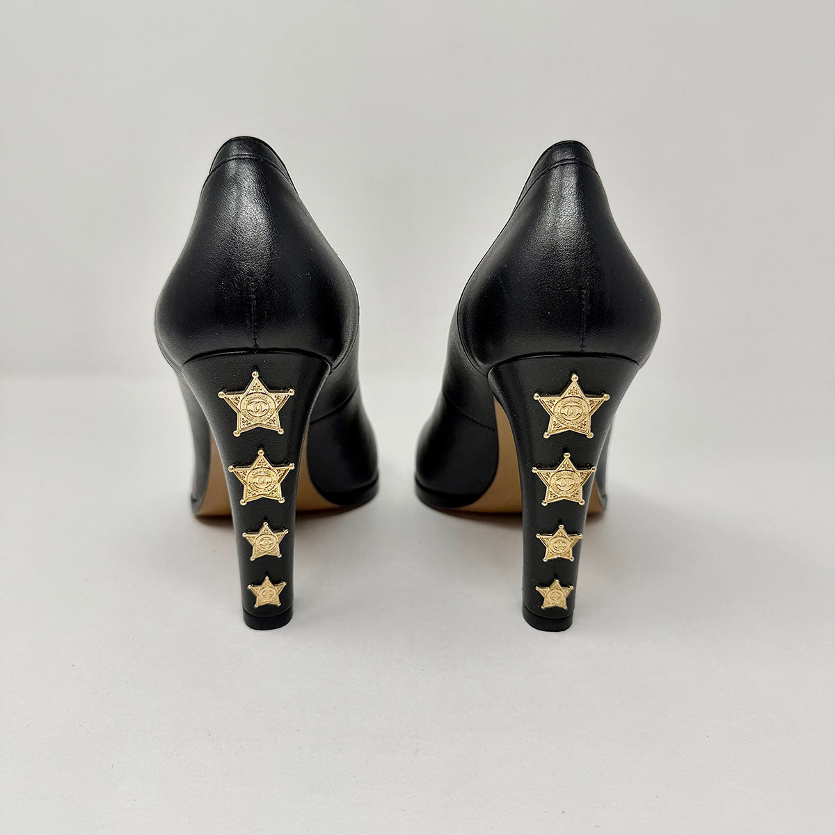 Chanel Pumps
