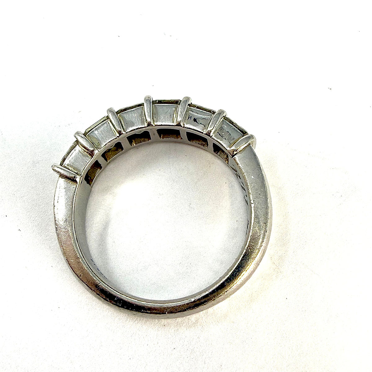 Platinum Band with 6 Diamonds