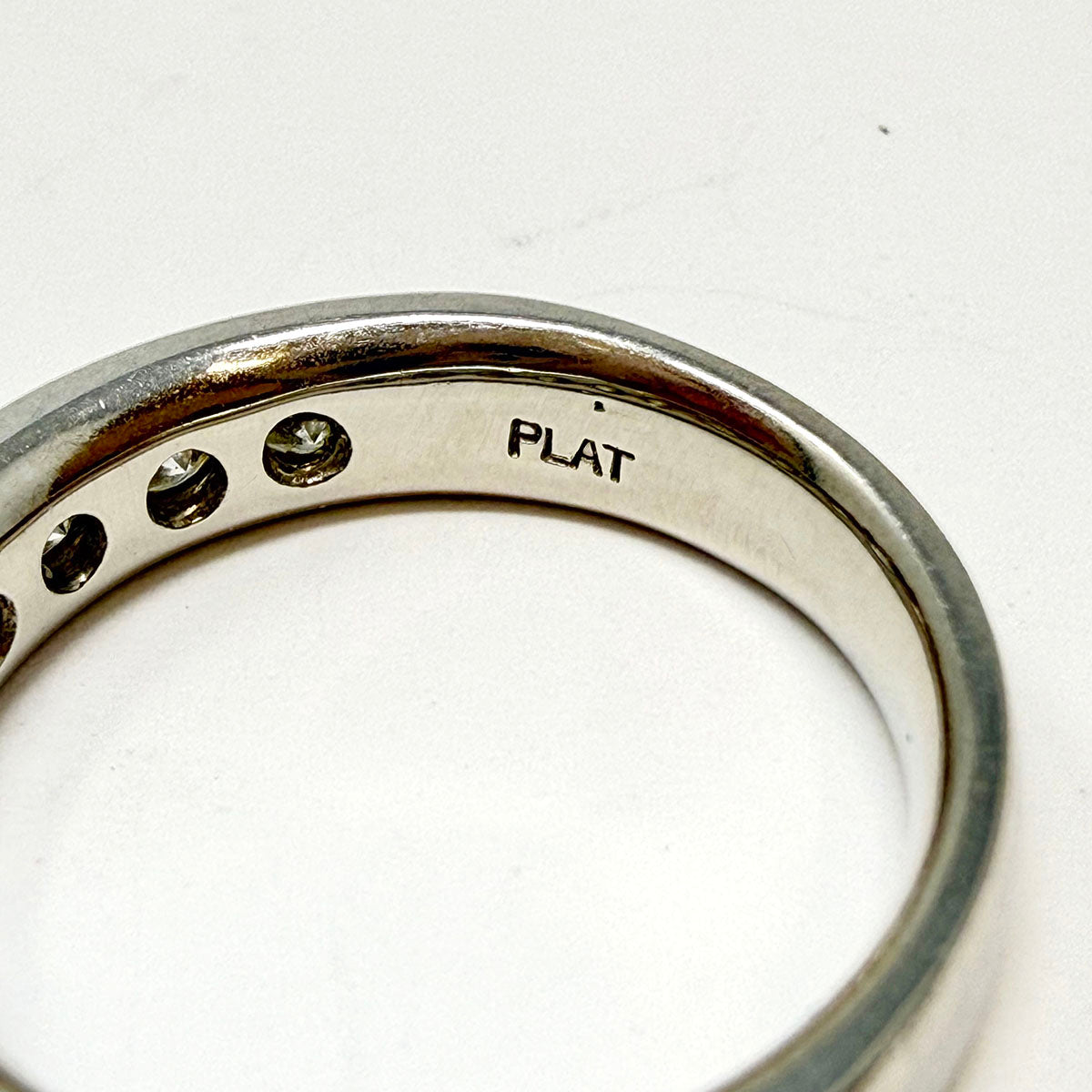 Platinum Ring with 11 Diamonds