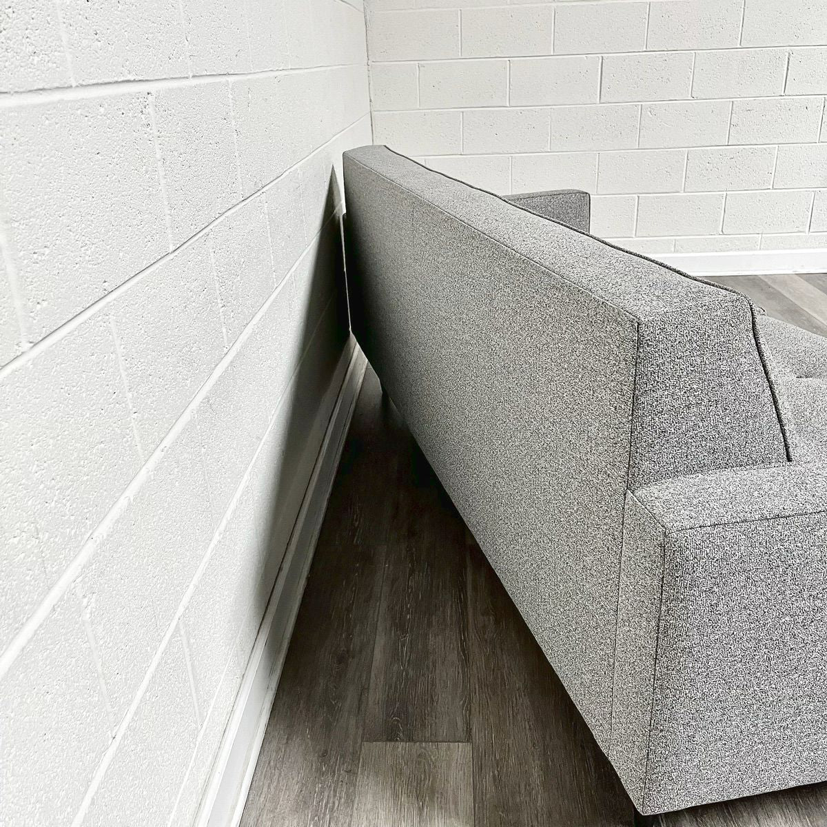 Sofa with Button Tufted Seat Cushions and Piped Edging