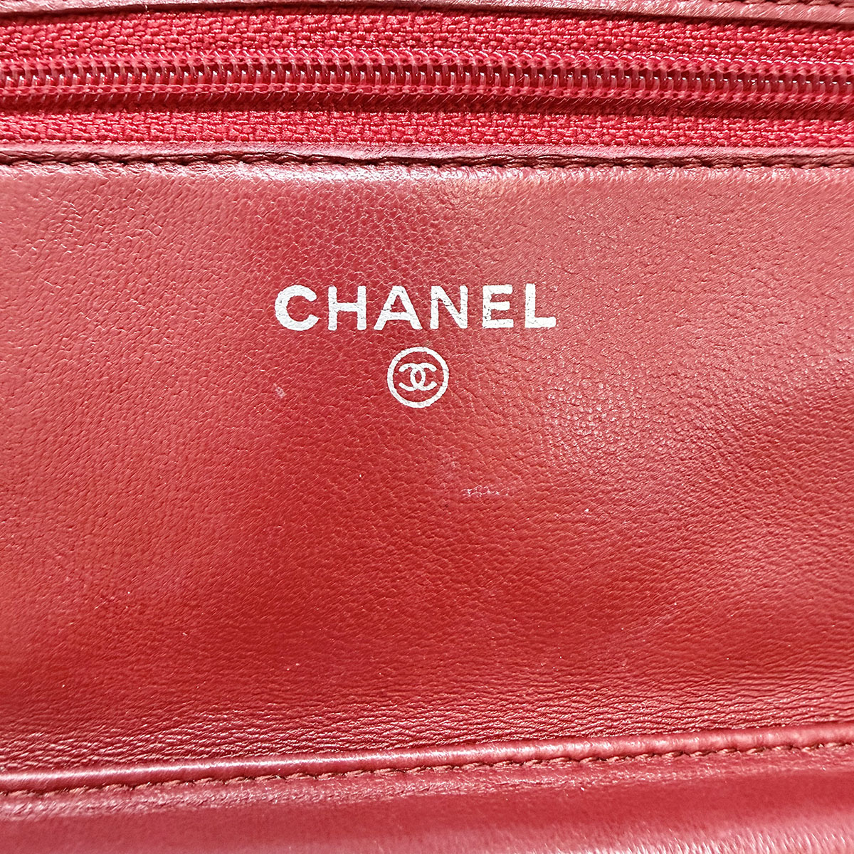 Chanel Classic Wallet on Chain