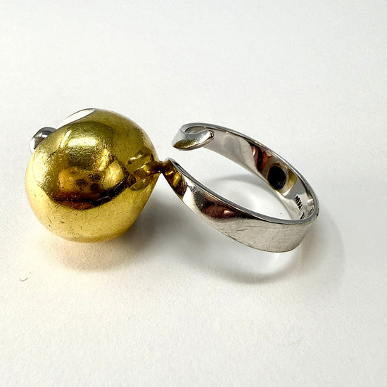 18K Modernist Ring