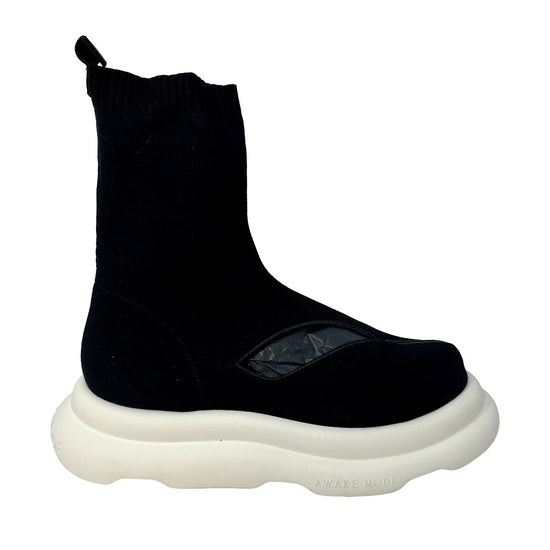 A.W.A.K.E Mode Sneakers