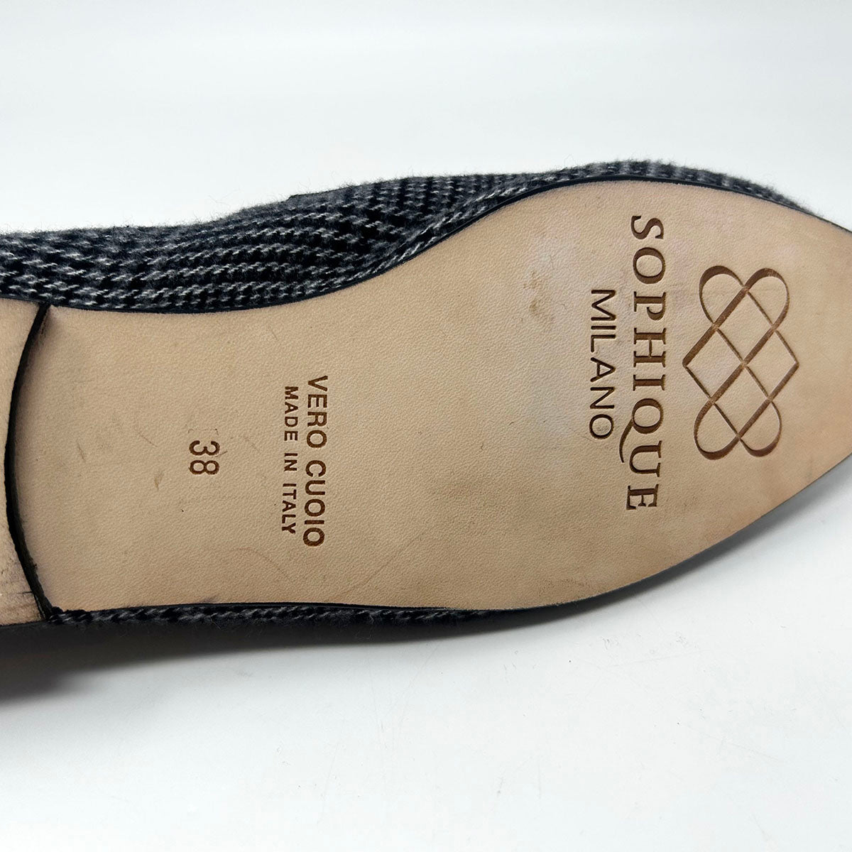 Sophique Loafers