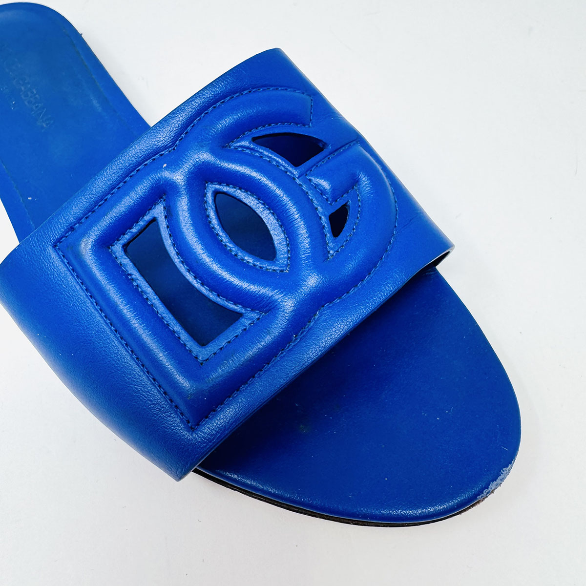 Dolce & Gabbana Slides